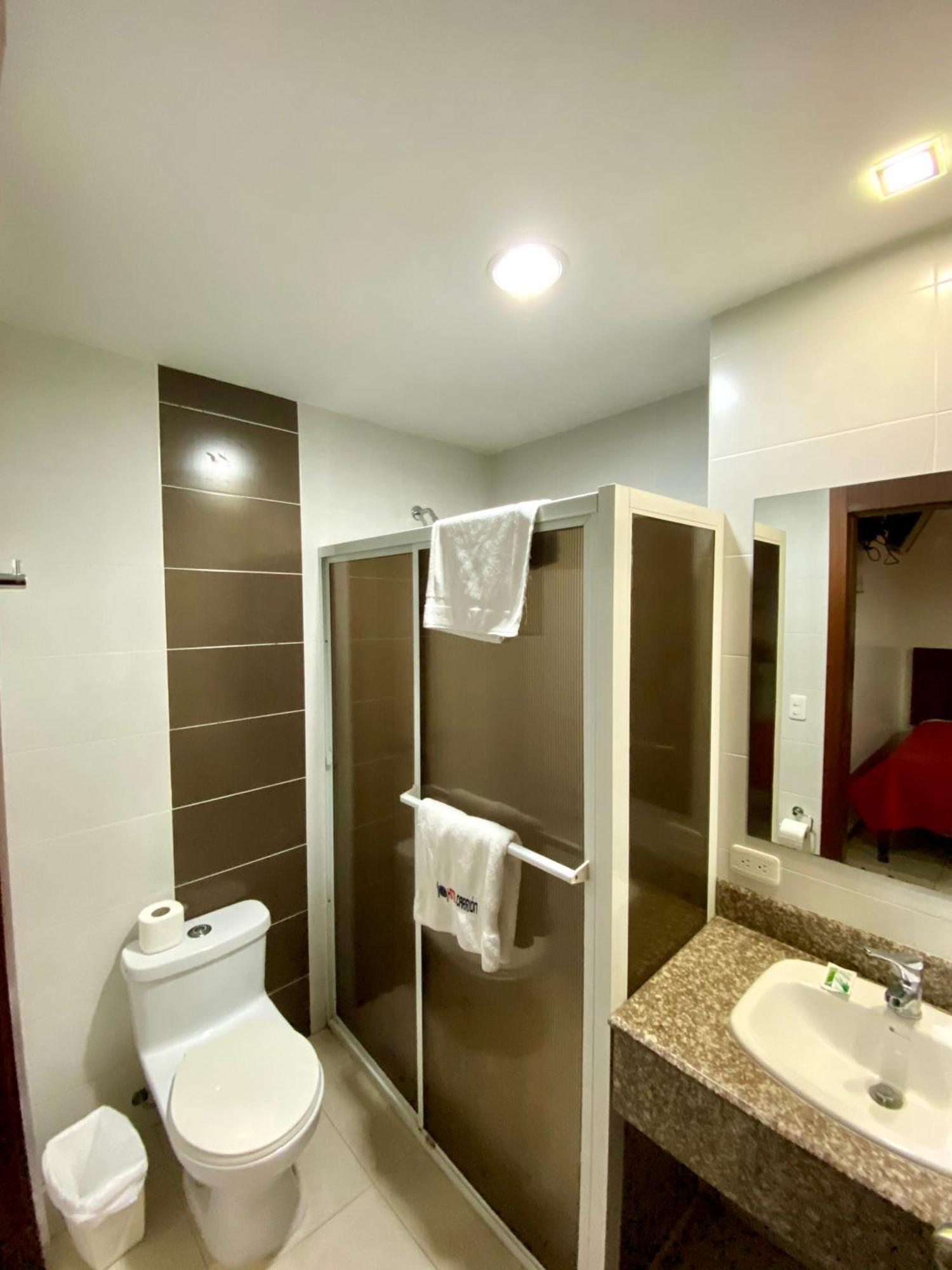 Hotel Carrion Loja Zimmer foto