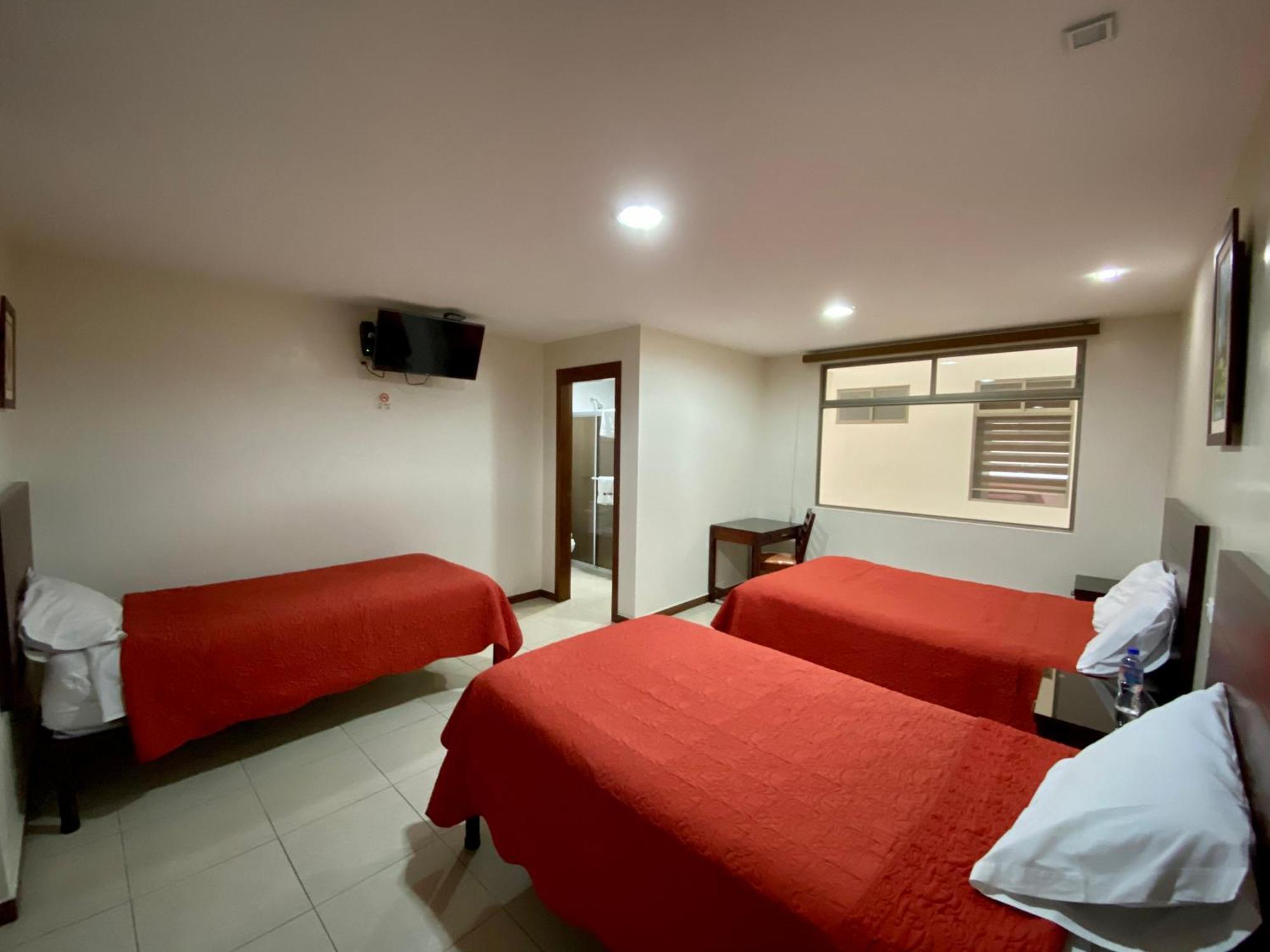 Hotel Carrion Loja Zimmer foto